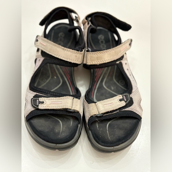 ECCO Women's Black and Cream Sandals - Picture 3 of 12